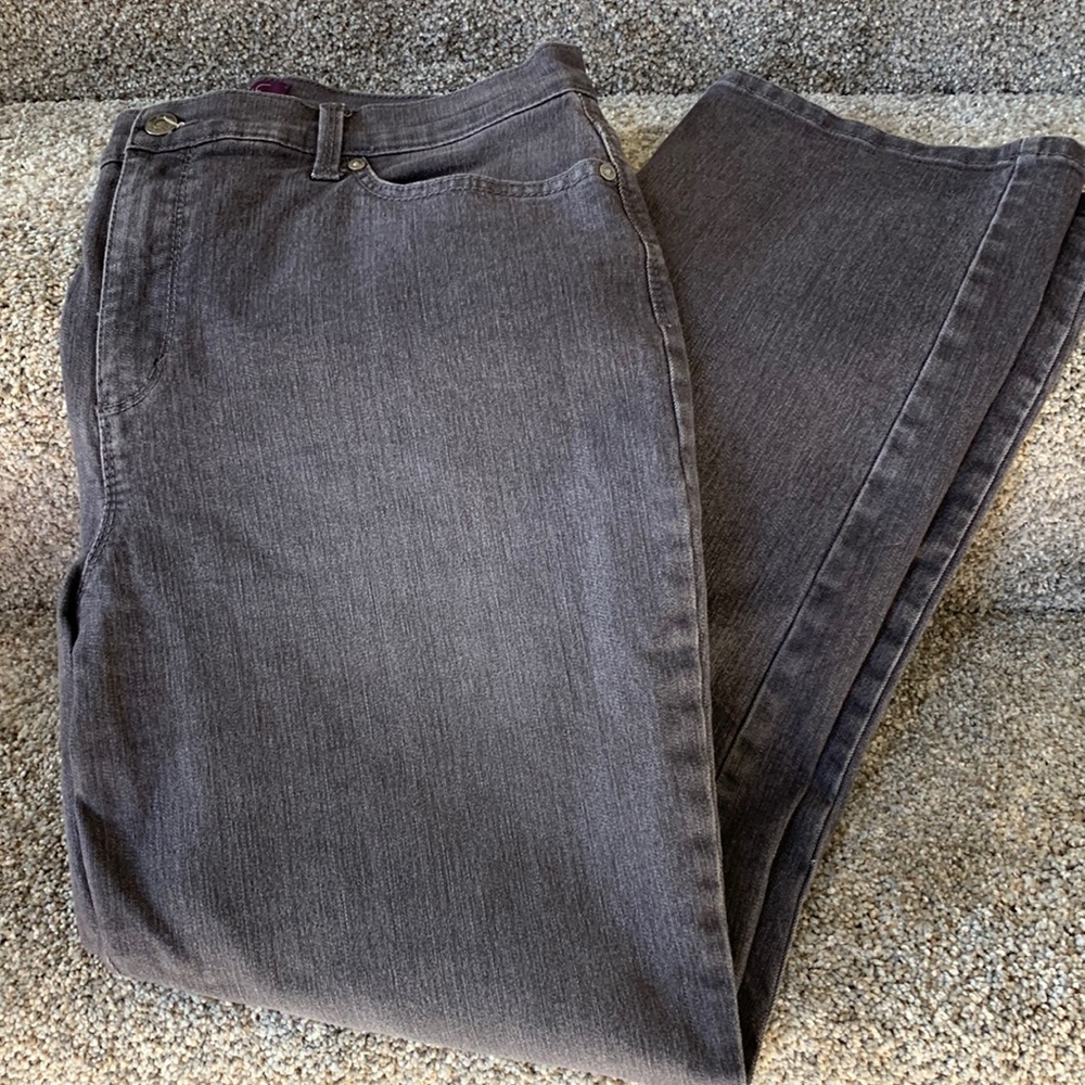 GV Gray Stretch Amanda Mid Rise Straight Leg Jeans Size 14S